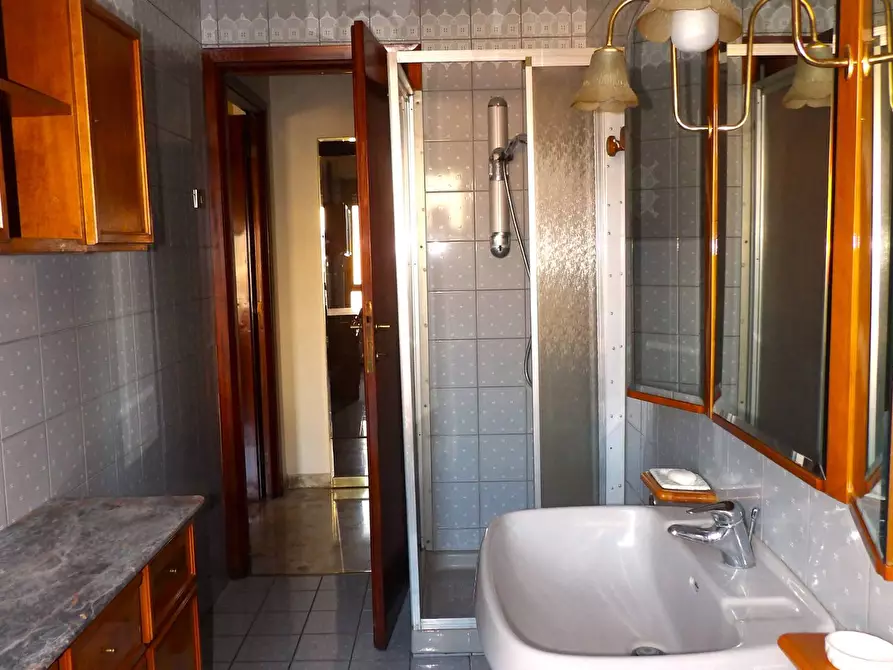 Immagine 8 di Appartamento in vendita  in piazza Fermi snc a Terni