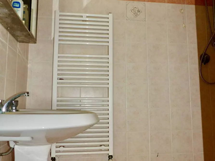 Immagine 26 di Casa indipendente in vendita  in Via Case Sparse a Ferentillo