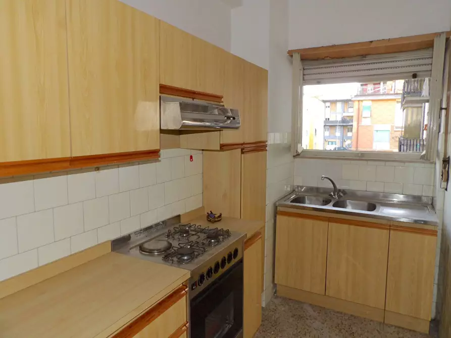 Immagine 9 di Appartamento in vendita  in via Mentana snc a Terni