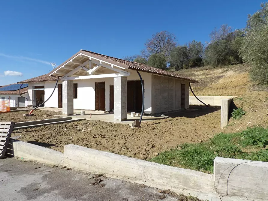 Immagine 3 di Casa semindipendente in vendita  in Loc Cimignano snc a San Gemini