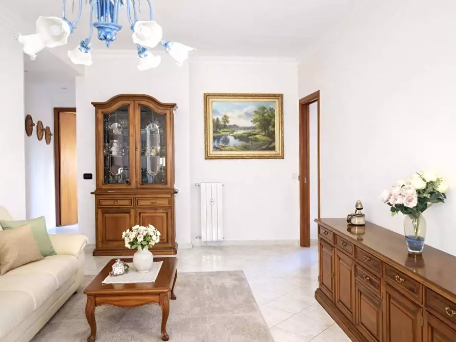 Immagine 4 di Appartamento in vendita  in via Rossini 88 a Terni