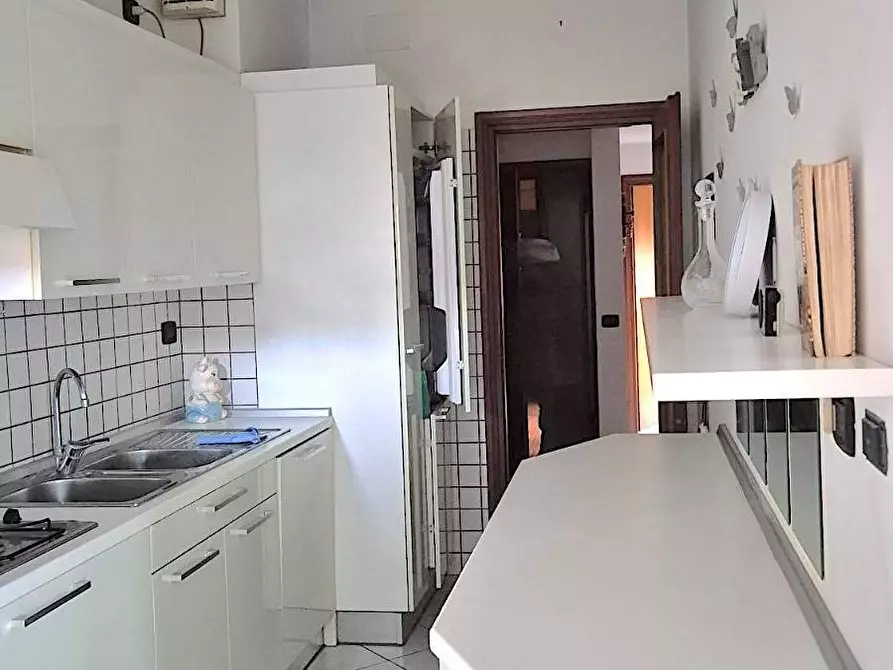 Immagine 7 di Appartamento in vendita  in via Rossini 88 a Terni