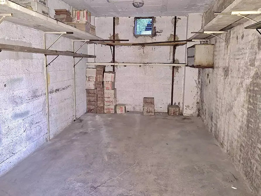 Immagine 23 di Appartamento in vendita  in via Rossini 88 a Terni