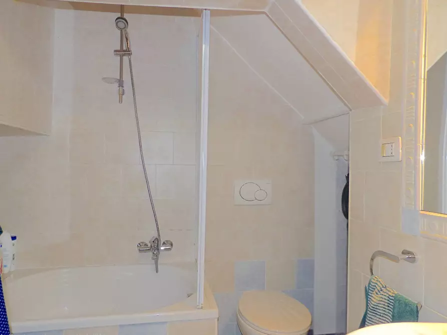 Immagine 8 di Appartamento in vendita  in via Masi 38 a Terni