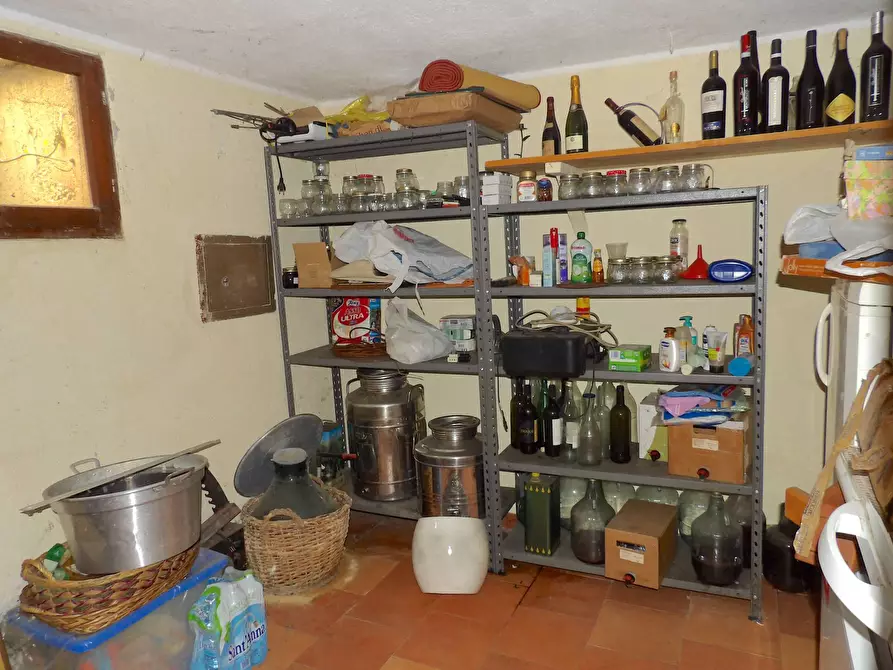 Immagine 12 di Casa semindipendente in vendita  in Strada di Scentelle 6 a Terni