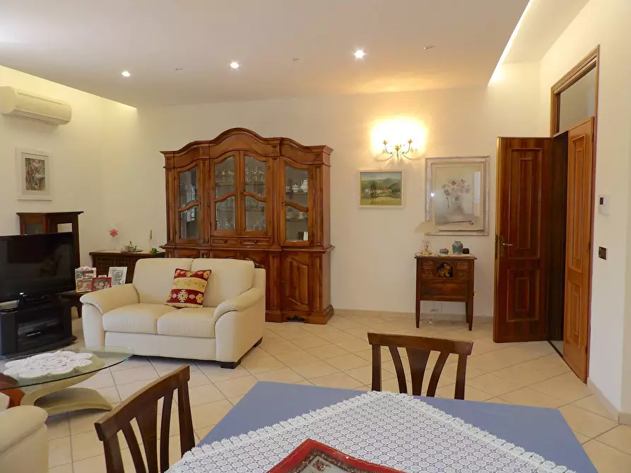 Immagine 18 di Casa semindipendente in vendita  in Strada di Scentelle 6 a Terni