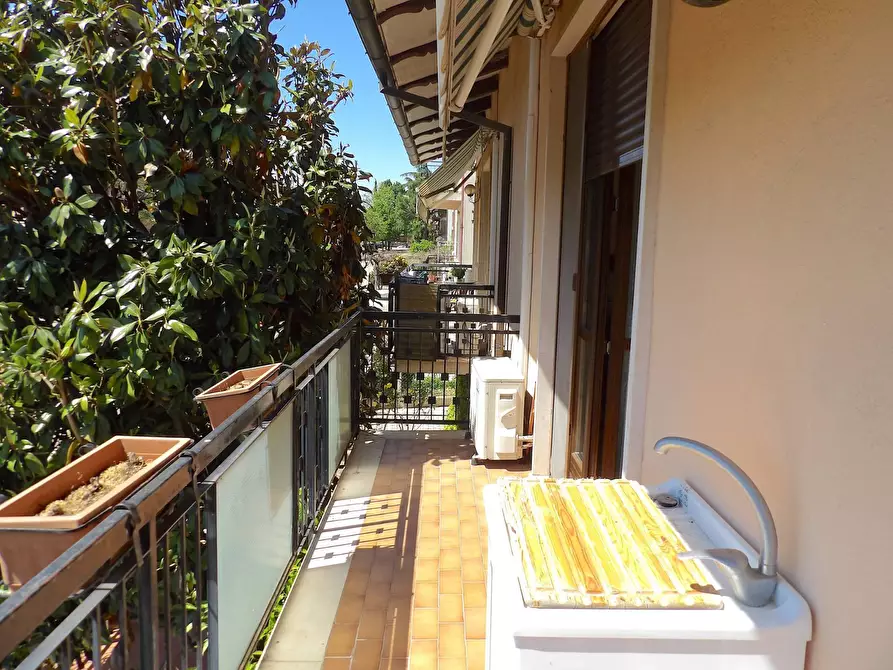 Immagine 20 di Casa semindipendente in vendita  in Strada di Scentelle 6 a Terni