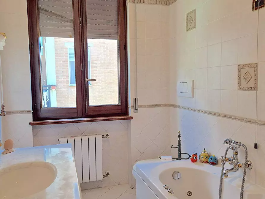 Immagine 24 di Casa semindipendente in vendita  in Strada di Scentelle 6 a Terni