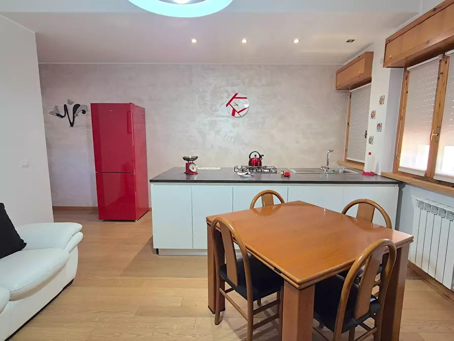 Immagine 9 di Appartamento in vendita  in via Brodolini 60 a Terni
