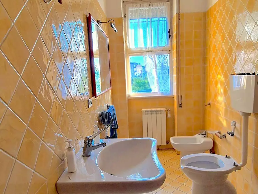 Immagine 17 di Appartamento in vendita  in via M. L. King 15 a Terni