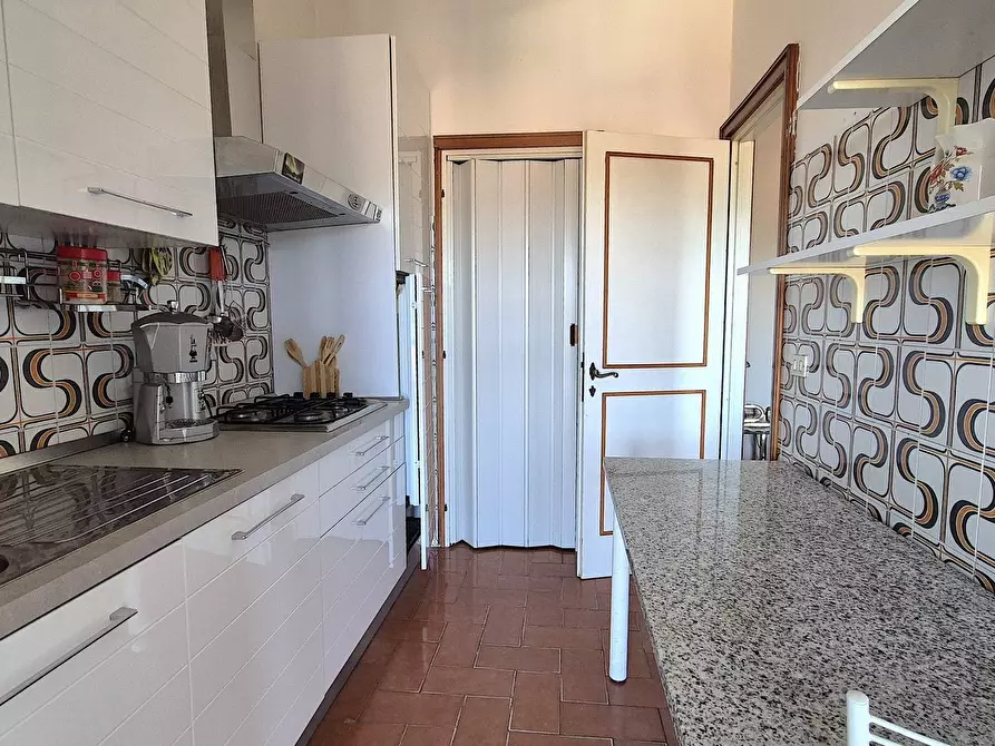 Immagine 7 di Appartamento in vendita  in via M.L.King 15 a Terni