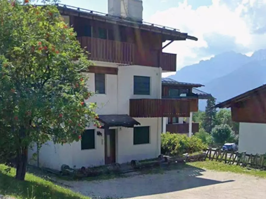 Immagine 1 di Appartamento in affitto  in via Cantore 54 a Cortina D'ampezzo