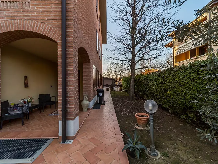 Immagine 23 di Villa in vendita  in via girondola a Cavriago