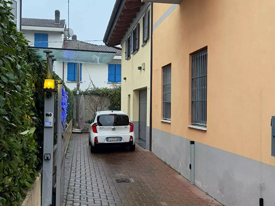 Immagine 20 di Casa indipendente in vendita  in via benedetta a Parma