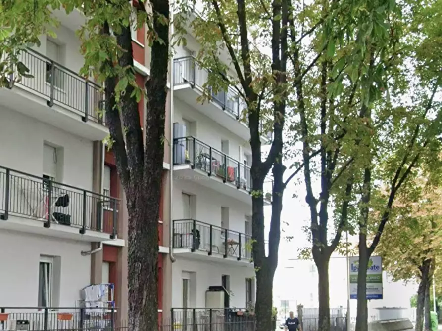 Immagine 1 di Appartamento in affitto  in Via Alessandro Manzoni a Parma