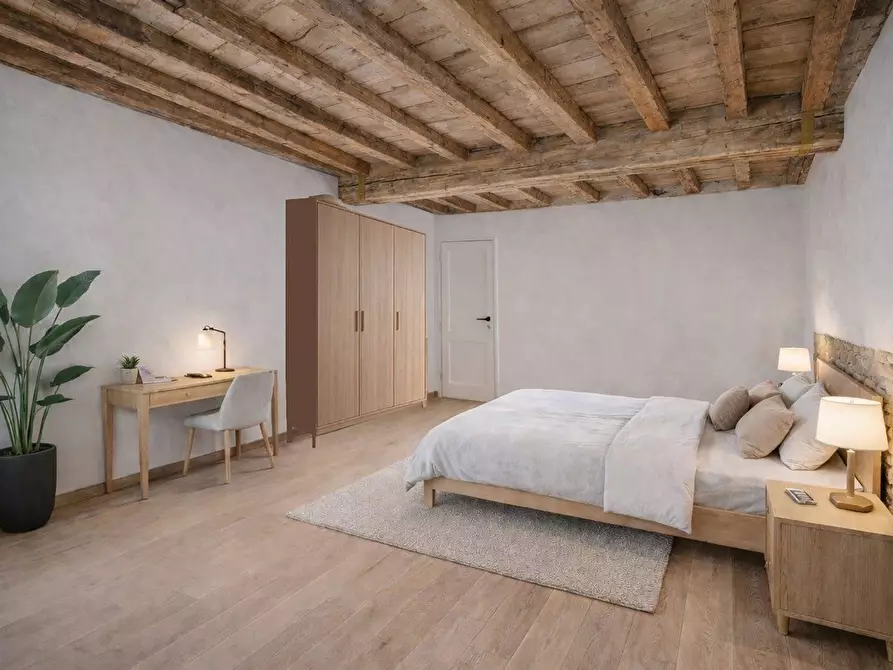 Immagine 2 di Appartamento in vendita  in strada XX settembre a Parma