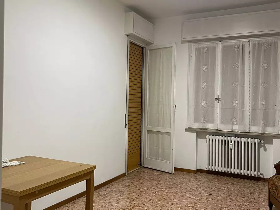 Immagine 2 di Appartamento in affitto  in piazza a. maestri a Parma