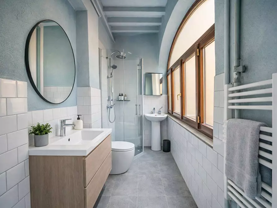 Immagine 5 di Appartamento in vendita  in Borgo Regale a Parma