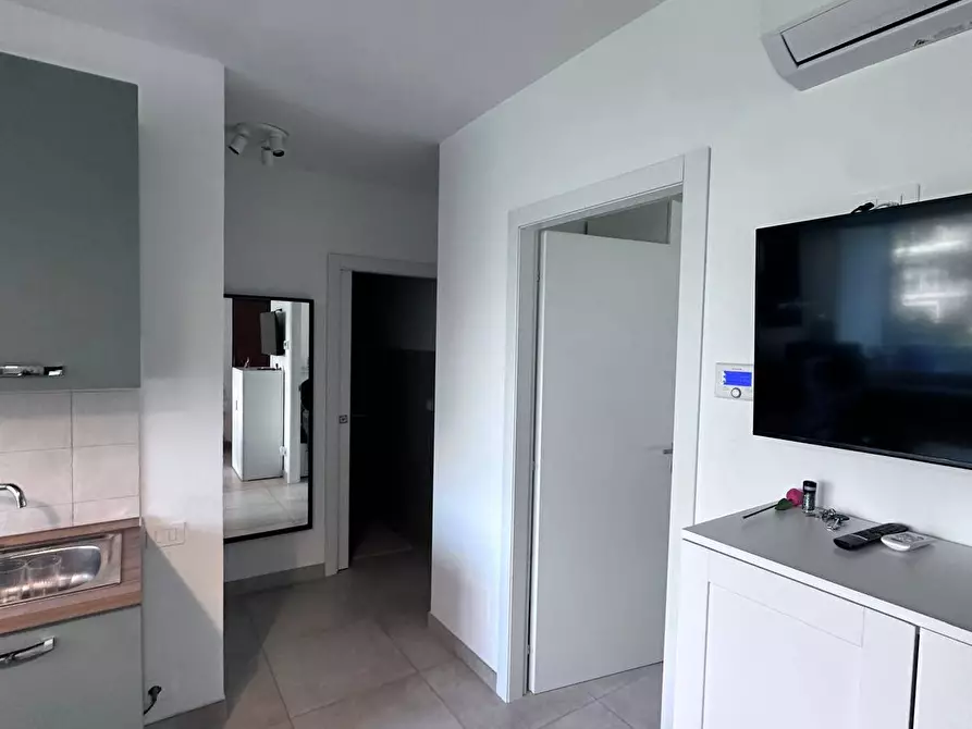 Immagine 3 di Appartamento in vendita  in Strada Quarta a Parma