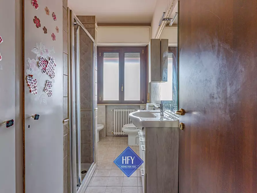 Immagine 15 di Appartamento in vendita  in Via Venezia a Parma