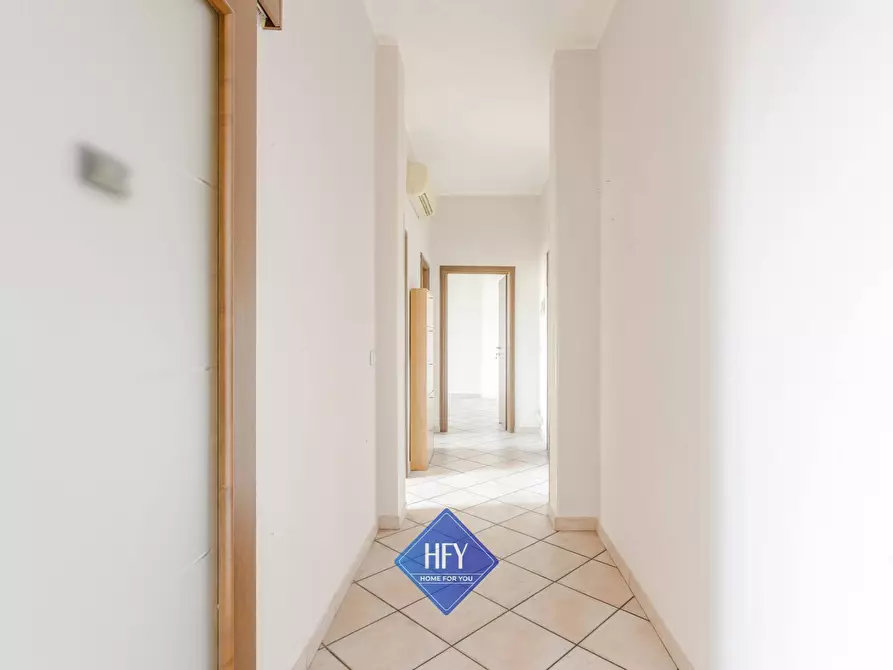 Immagine 19 di Appartamento in vendita  in Via Venezia a Parma