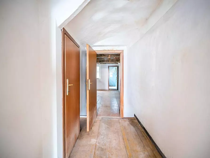 Immagine 8 di Appartamento in vendita  in Str. XX settembre a Parma