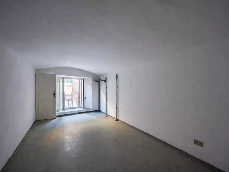 Immagine 18 di Appartamento in vendita  in Borgo Felino a Parma