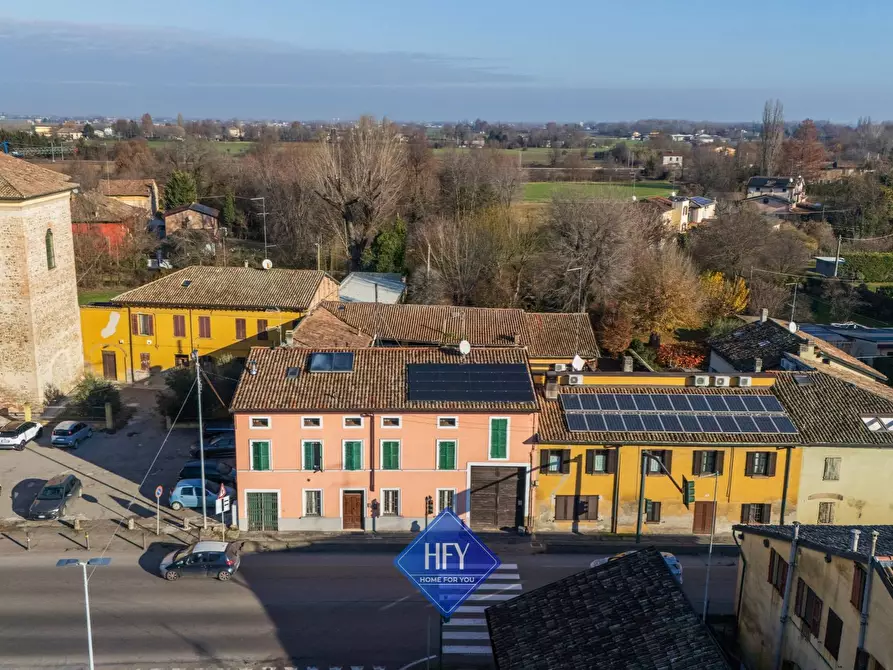 Immagine 2 di Rustico / casale in vendita  in Via Aldo Capra a Parma