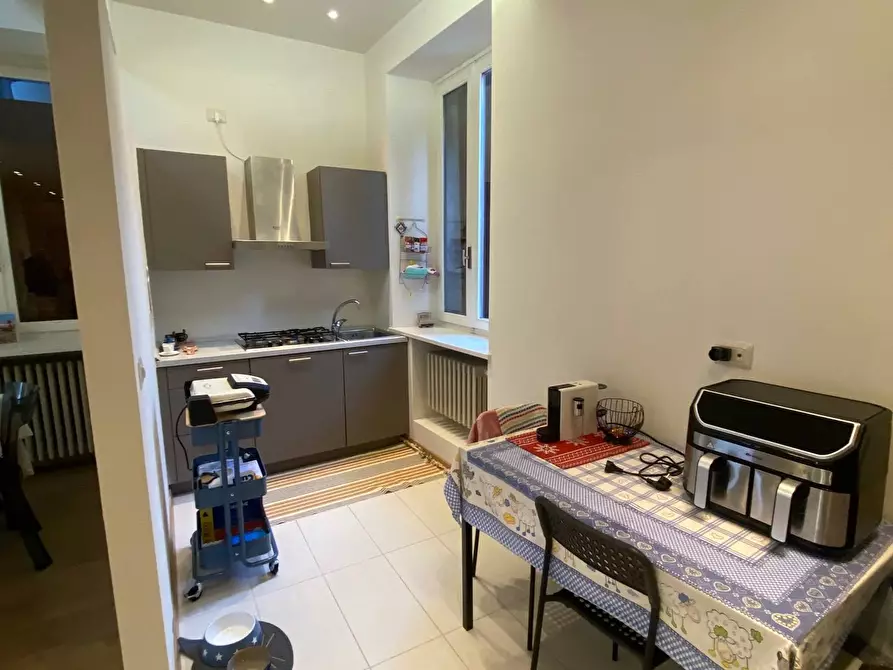 Immagine 13 di Appartamento in vendita  in via farini a Parma