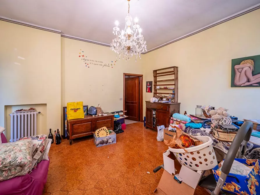Immagine 19 di Appartamento in vendita  in BORGO FELINO 12 a Parma