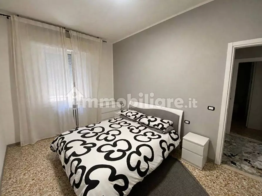 Immagine 3 di Appartamento in vendita  in calatafini 34 a Parma