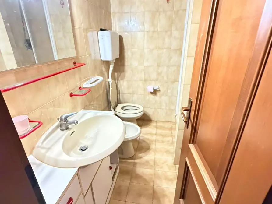 Immagine 6 di Appartamento in affitto  in Via Montebello 11 a Parma