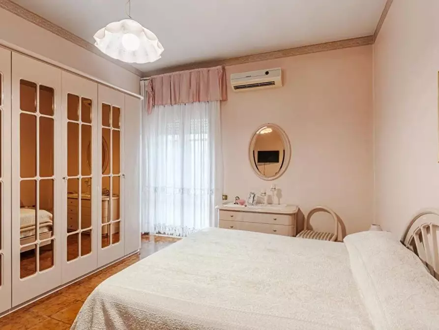 Immagine 12 di Appartamento in vendita  in Salvatore Quasimodo a San Giuseppe Vesuviano