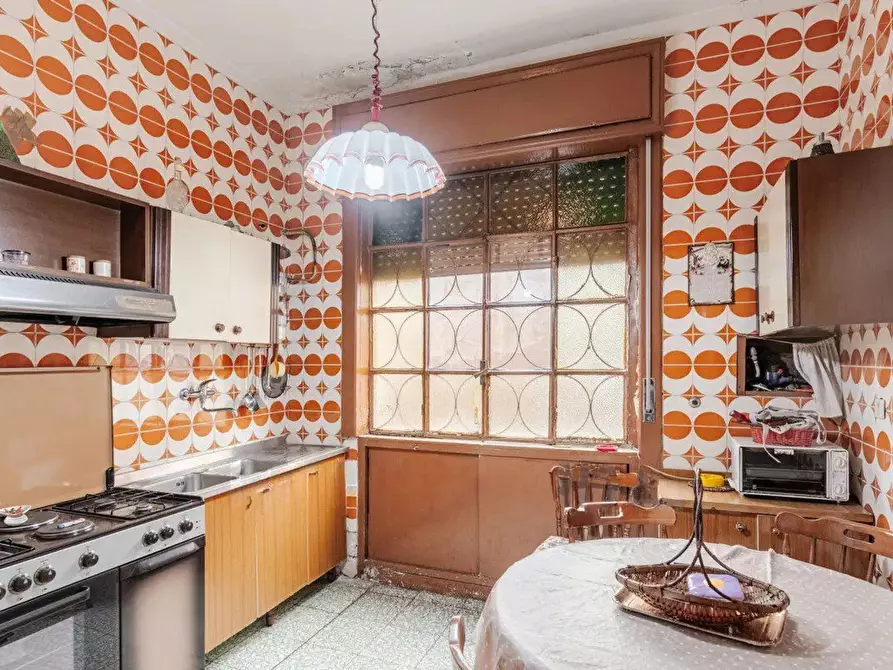 Immagine 4 di Appartamento in vendita  in Cesare Battisti 4 a Torre Del Greco