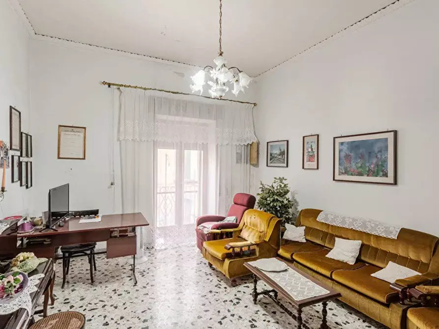 Immagine 13 di Appartamento in vendita  in Cesare Battisti 4 a Torre Del Greco