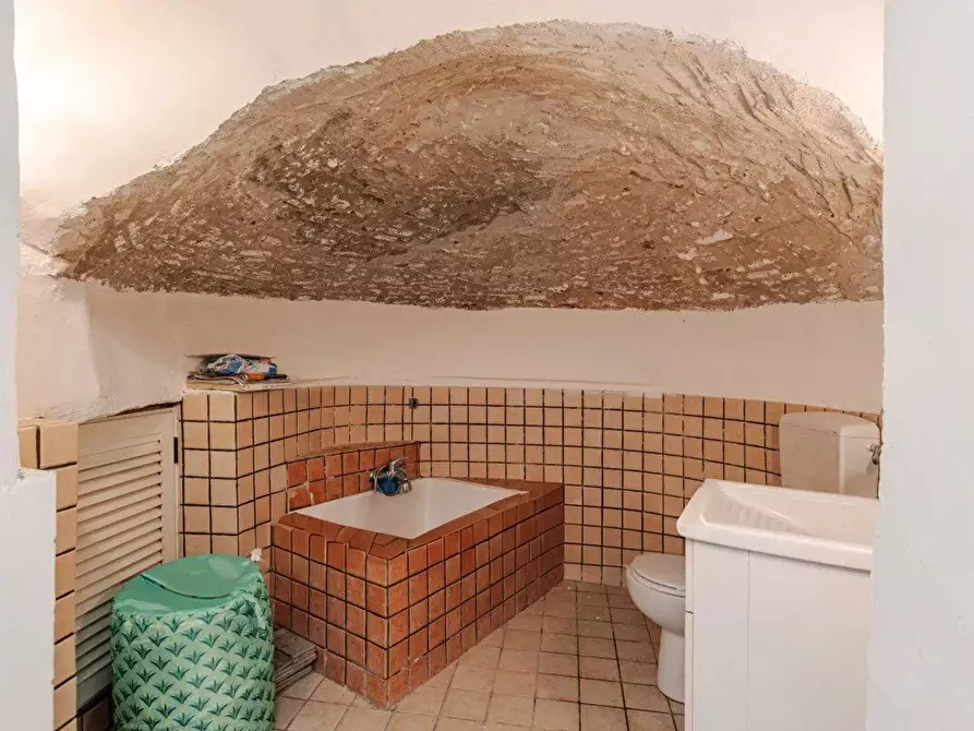 Immagine 9 di Casa indipendente in vendita  in Luigi Iorio a Boscotrecase