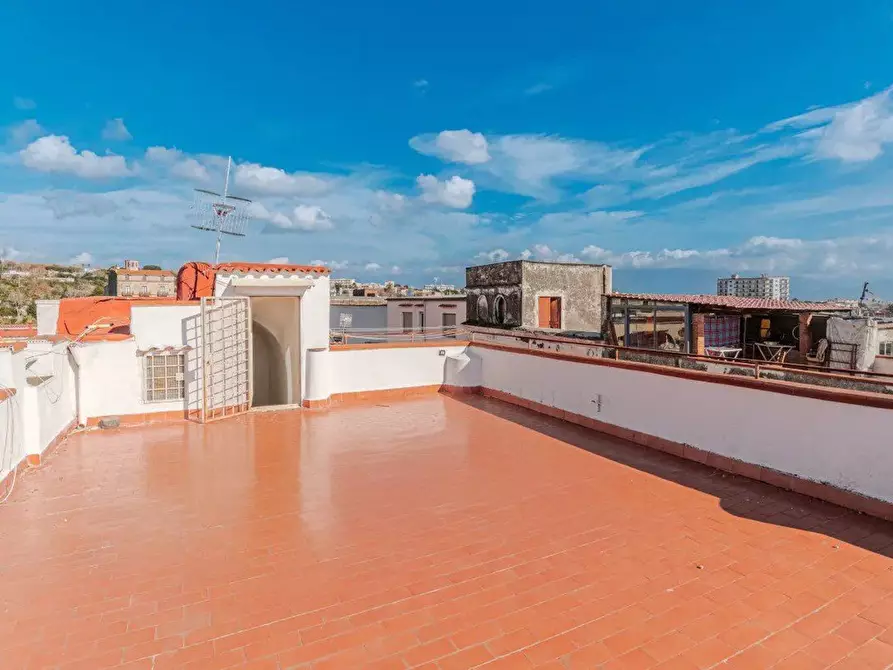 Immagine 25 di Casa indipendente in vendita  in Luigi Iorio a Boscotrecase