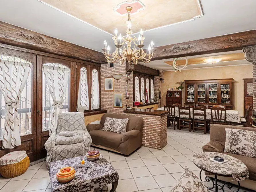 Immagine 15 di Villa in vendita  in Siscara a Cercola