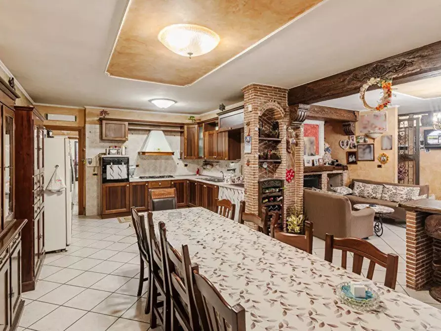 Immagine 17 di Villa in vendita  in Siscara a Cercola