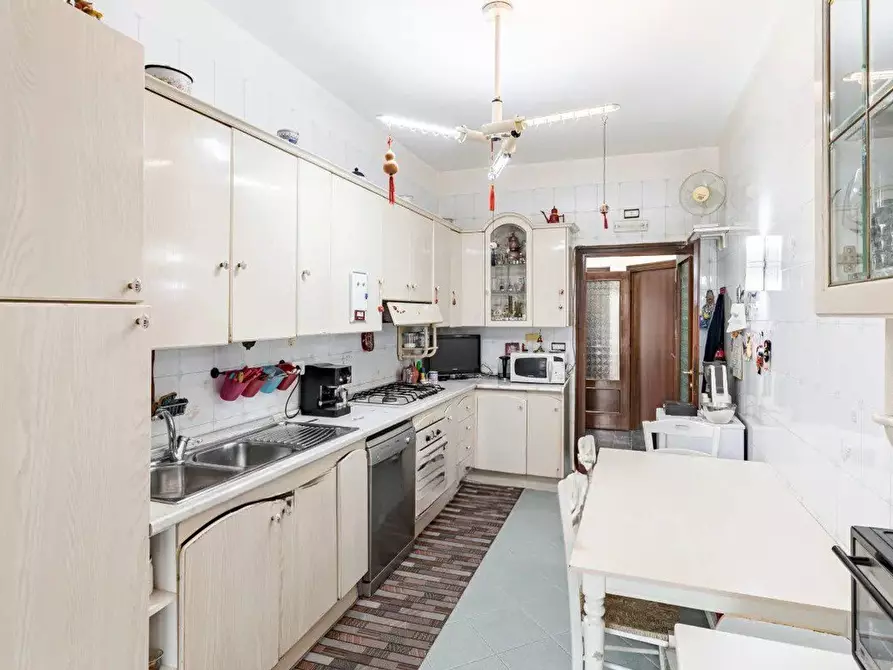 Immagine 12 di Appartamento in vendita  in dei Mille a Nola