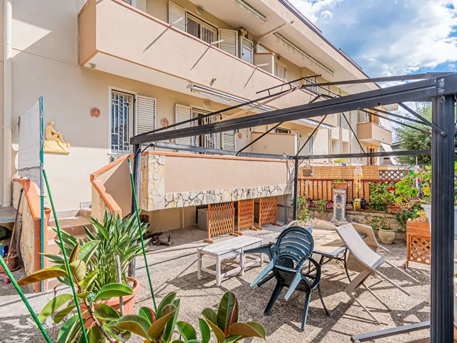 Immagine 1 di Villetta a schiera in vendita  in di penetrazione 167 a Pignataro Maggiore