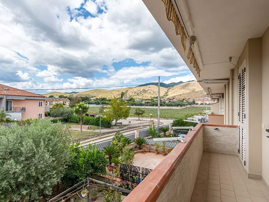 Immagine 11 di Villetta a schiera in vendita  in di penetrazione 167 a Pignataro Maggiore