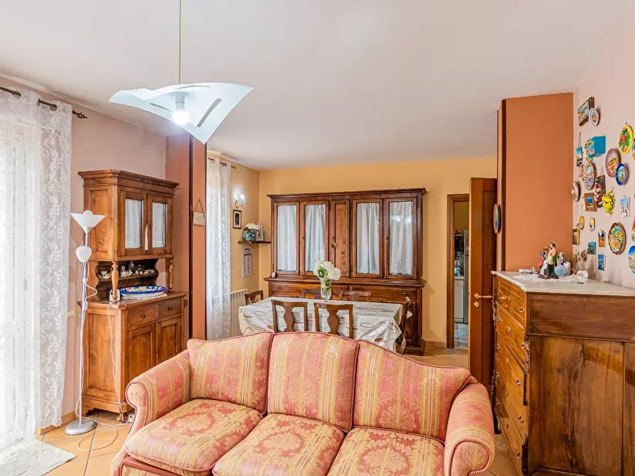 Immagine 22 di Villetta a schiera in vendita  in di penetrazione 167 a Pignataro Maggiore