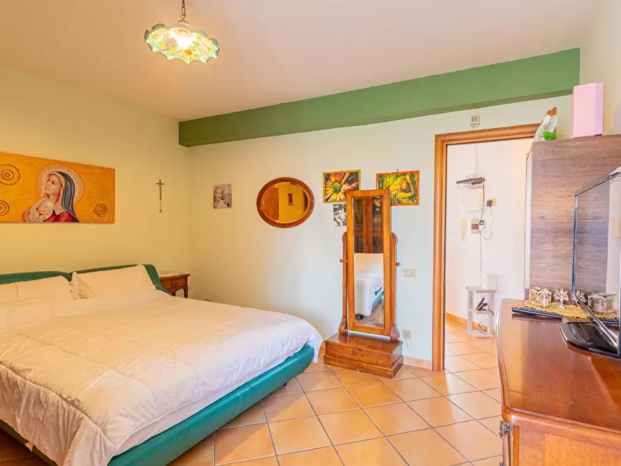 Immagine 24 di Villetta a schiera in vendita  in di penetrazione 167 a Pignataro Maggiore