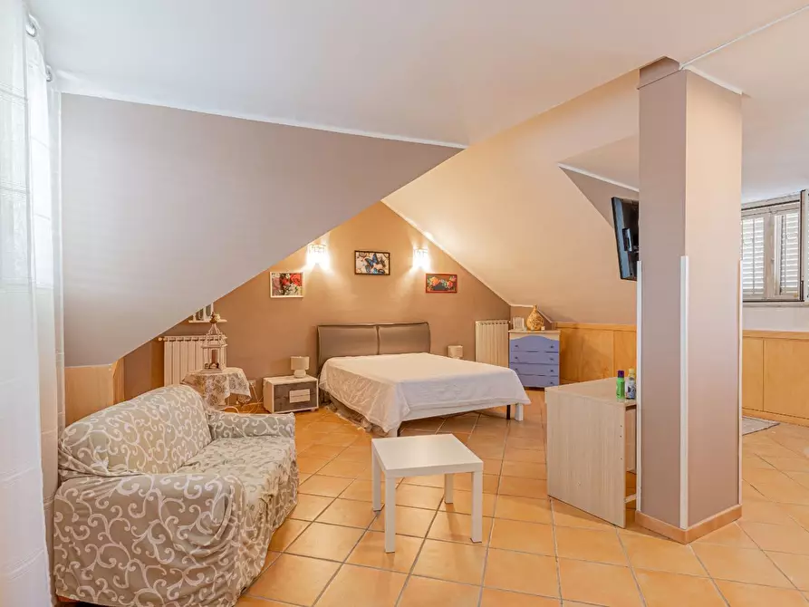 Immagine 30 di Villetta a schiera in vendita  in di penetrazione 167 a Pignataro Maggiore