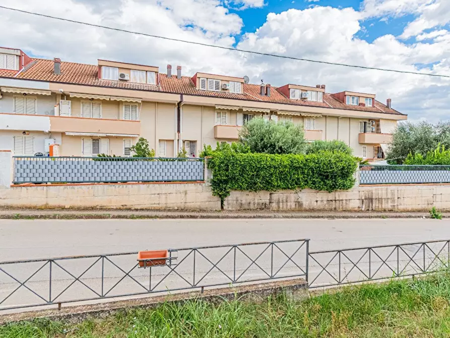 Immagine 37 di Villetta a schiera in vendita  in di penetrazione 167 a Pignataro Maggiore