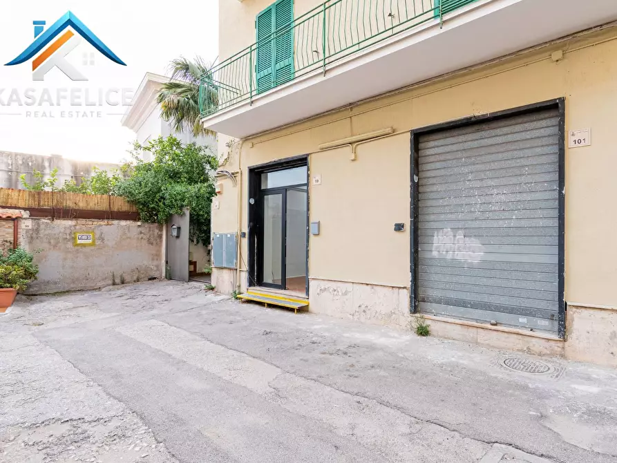 Immagine 6 di Locale commerciale in vendita  in via Manzoni 97/99 a San Giorgio A Cremano