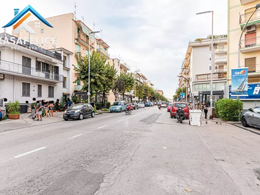 Immagine 28 di Locale commerciale in vendita  in via Manzoni 97/99 a San Giorgio A Cremano