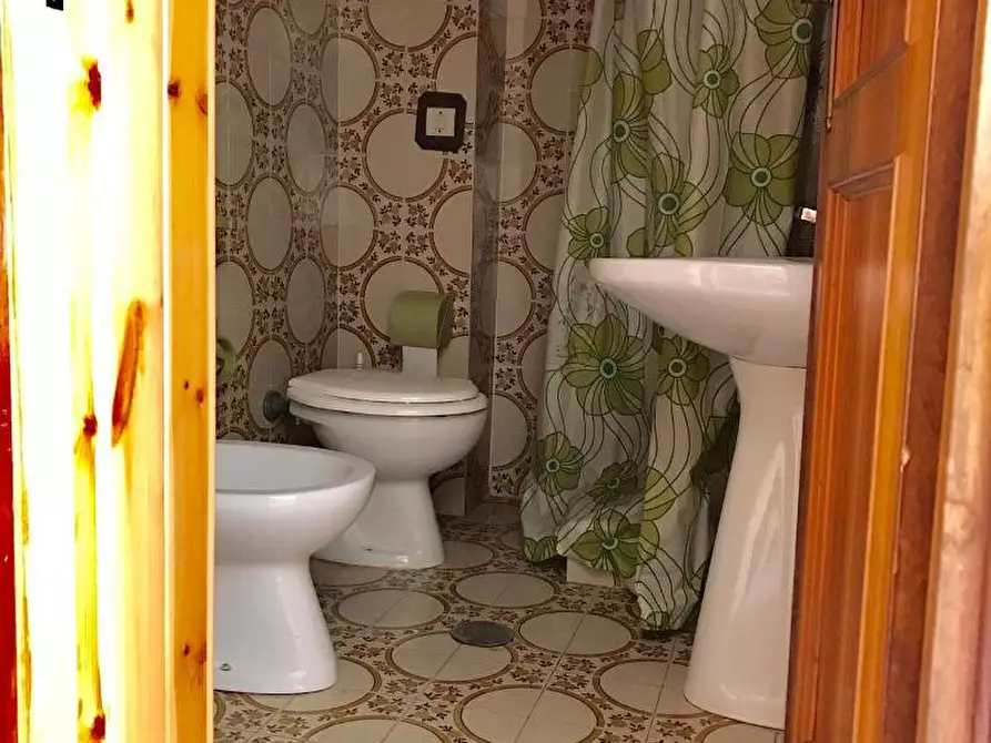 Immagine 12 di Appartamento in vendita  in piazza meo passeri a Agosta