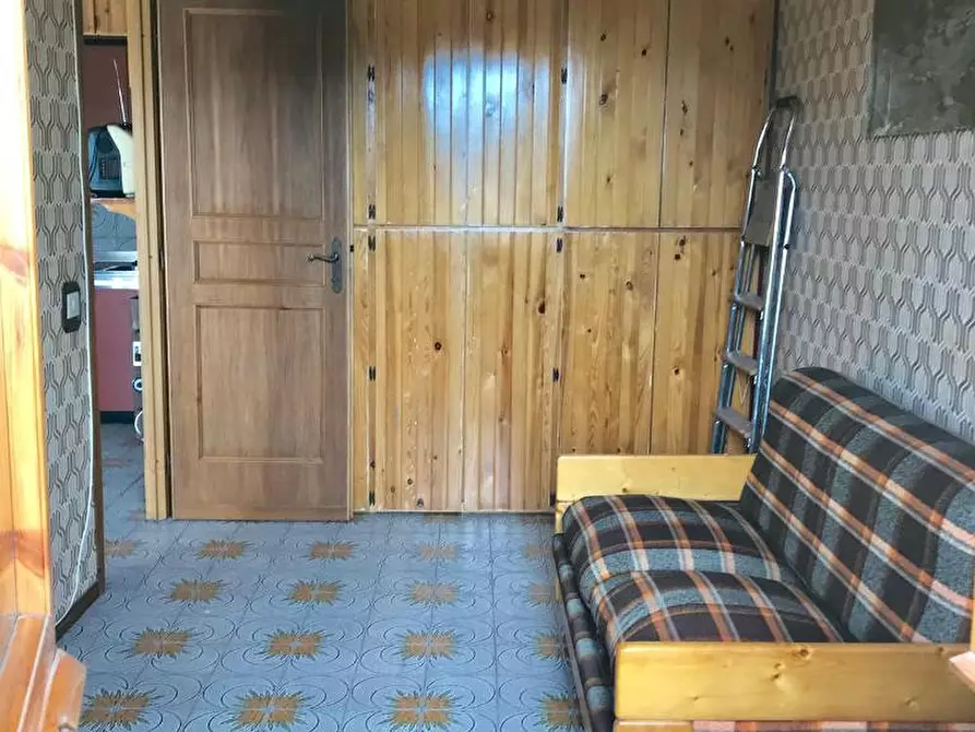 Immagine 9 di Appartamento in vendita  in piazza meo passeri a Agosta